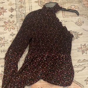 Mock neck one sleeve blouse